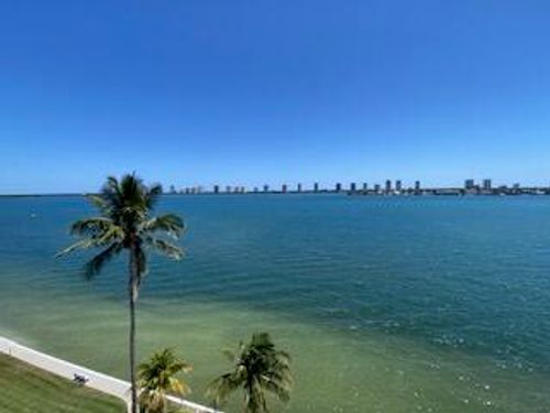 801-301 Lake Shore Dr, West Palm Beach, FL, 33403-3575 | Card Image