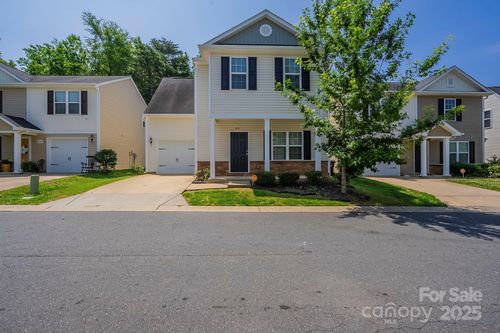 8226 Gabon Ct, Charlotte, NC, 28215-7625 | Card Image