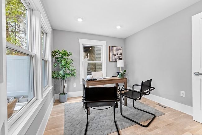 1 - 27 Central Rd, Condo with 4 bedrooms, 3 bathrooms and null parking in Somerville MA | Image 28