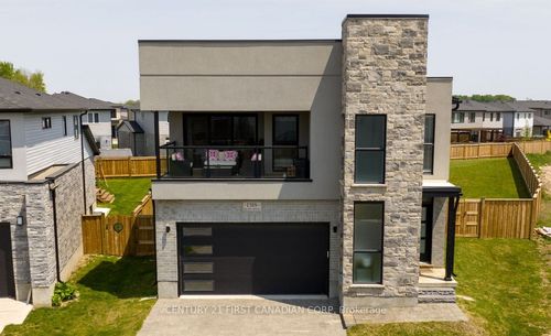 1318 Red Pine Cross, London, ON, N6G0W1 | Card Image