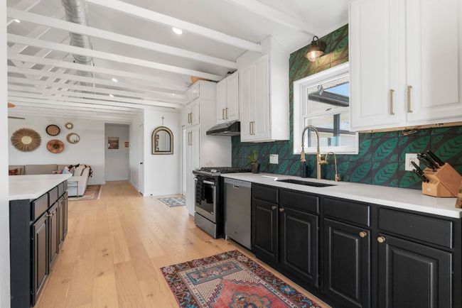 Side entrance to kitchen | Image 13