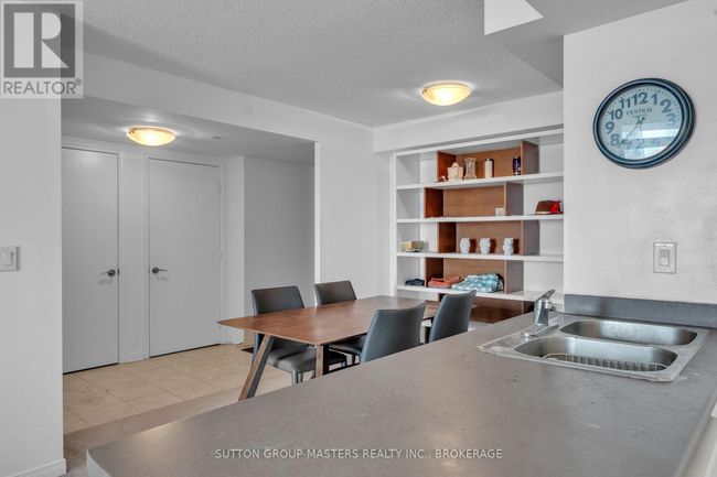 506 - 121 Queen St, Condo with 3 bedrooms, 2 bathrooms and null parking in Kingston ON | Image 8