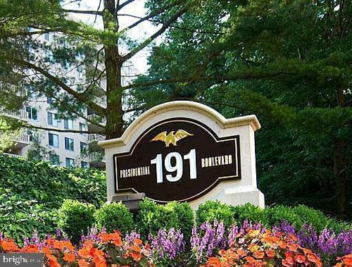 r-505-191 Presidential Blvd, BALA CYNWYD, PA, 19004-1225 | Card Image