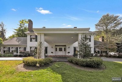 181 Saddle River Road, House other with 5 bedrooms, 4 bathrooms and null parking in Saddle River NJ | Image 1