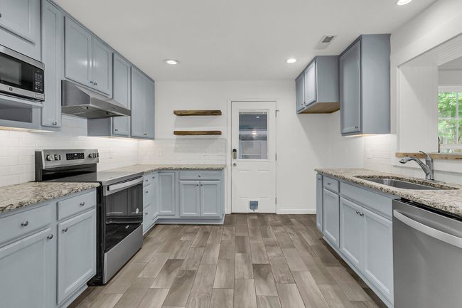 CREM - 108 Williamsburg Ct-14 | Image 9