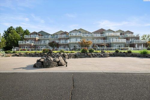 202-386 Columbia Point Dr, Richland, WA, 99352-4399 | Card Image