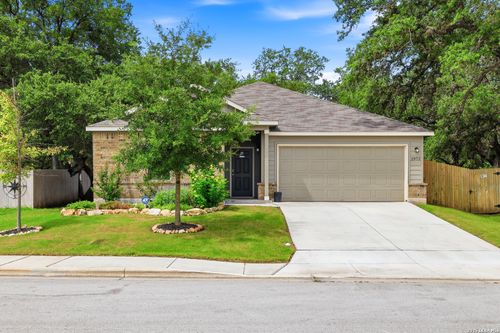 2972 Greenbriar, Seguin, TX, 78155-0091 | Card Image
