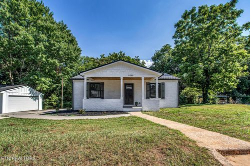 1203 W Morris St, Sweetwater, TN, 37874 | Card Image