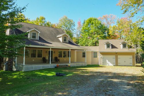 49 Windsor Ln, Dexter, ME, 04930-2294 | Card Image