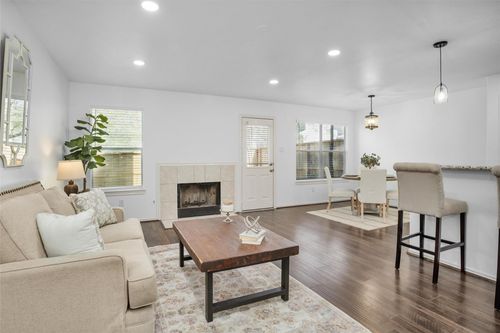 35 Marble Rock Pl, The Woodlands, TX, 77382-5365 | Card Image