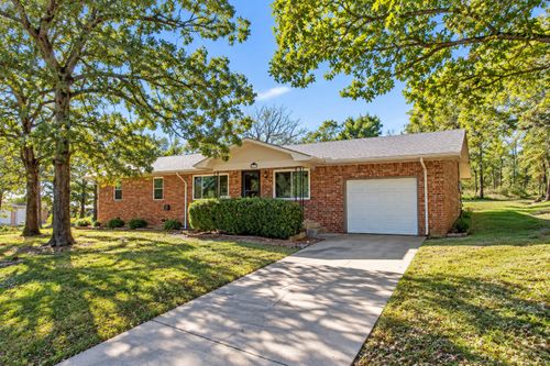 121 Gilbert Dr, Eufaula, OK, 74432-2203 | Card Image
