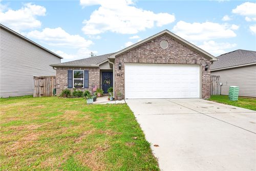 967 E Sparrow Cir, Fayetteville, AR, 72701-3193 | Card Image