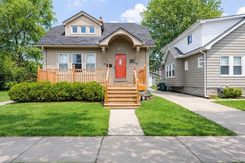 1368 Northway St, Ferndale, MI, 48220-2330 | Card Image