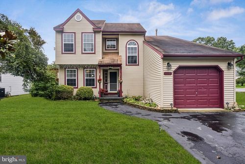 127 Rochelle Ln, EGG HARBOR TOWNSHIP, NJ, 08234-7646 | Card Image