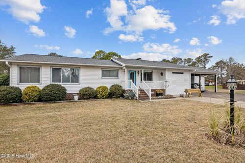 106 Norman Cir, Oriental, NC, 28571-9640 | Card Image
