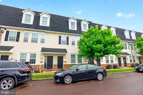122-4465 Driftwood Dr, PHILADELPHIA, PA, 19129-1783 | Card Image