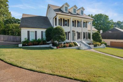 8460 Deerfield Ln, House other with 5 bedrooms, 3 bathrooms and null parking in Germantown TN | Image 2