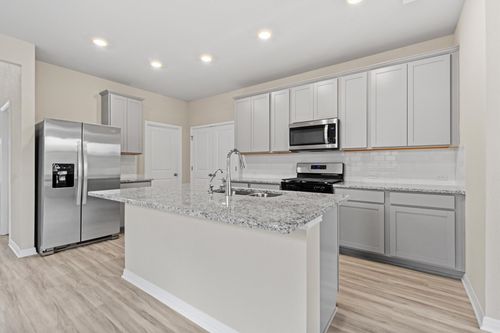 520 View Dr, Georgetown, TX, 78628-3900 | Card Image