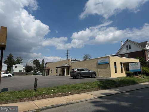 35 Woodland Ave, MORTON, PA, 19070-1438 | Card Image