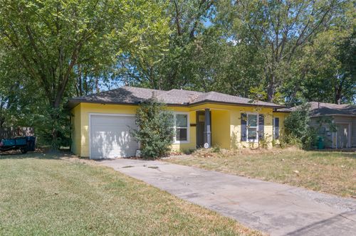 608 Westway St, Denton, TX, 76201-2625 | Card Image