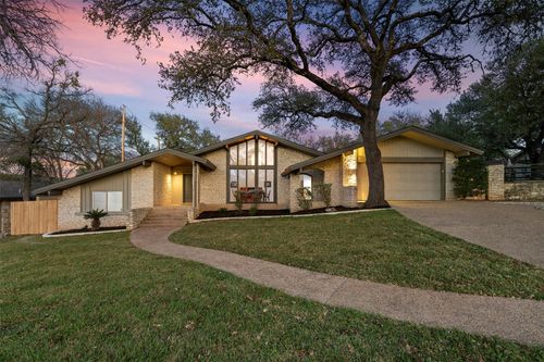 8805 Mountain Ridge Dr, Austin, TX, 78759-7218 | Card Image