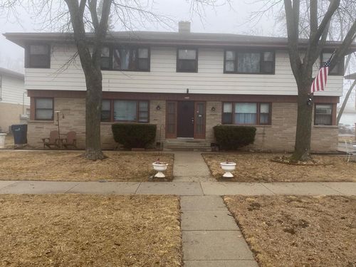 2936 W Parnell Avenue, Milwaukee, WI, 53221 | Card Image