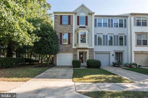 353 Barnfield Sq Ne, LEESBURG, VA, 20176-4869 | Card Image