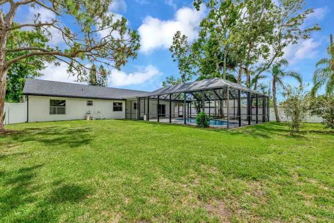 208 Sw Langfield Ave, House other with 3 bedrooms, 2 bathrooms and null parking in Port St. Lucie FL | Image 36
