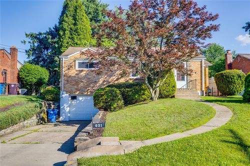 631 Charlotte Dr, Pittsburgh, PA, 15236-2455 | Card Image
