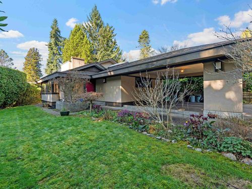 4341 Erwin Dr, West Vancouver, BC, V7V1H7 | Card Image