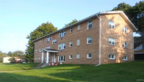 101 Milford Dr E, Syracuse, NY, 13206-2308 | Card Image