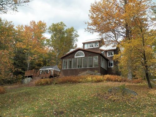 231 West Meadow Road, Bradford, NH, 03221 | Card Image