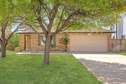 301 Wildwood Dr, Georgetown, TX, 78633-5016 | Card Image