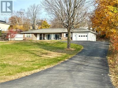 136 Water St, House other with 4 bedrooms, 4 bathrooms and null parking in Woodstock NB | Image 1