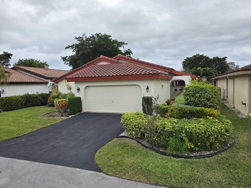 5665 Lakeview Mews Dr, Boynton Beach, FL, 33437-1508 | Card Image