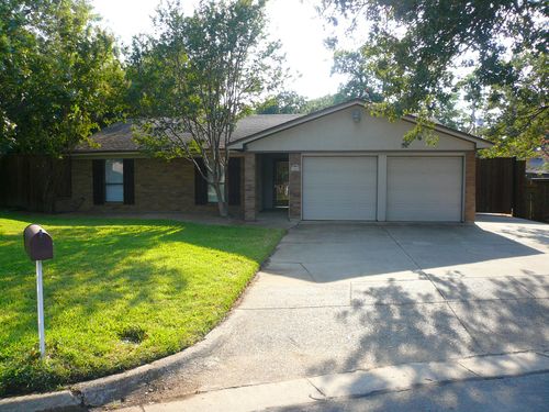 3920 Woodruff Ct, Arlington, TX, 76017-4657 | Card Image