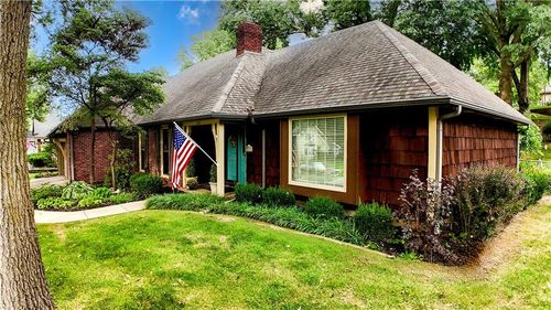 3413 W Colony Sq, Saint Joseph, MO, 64506-1514 | Card Image