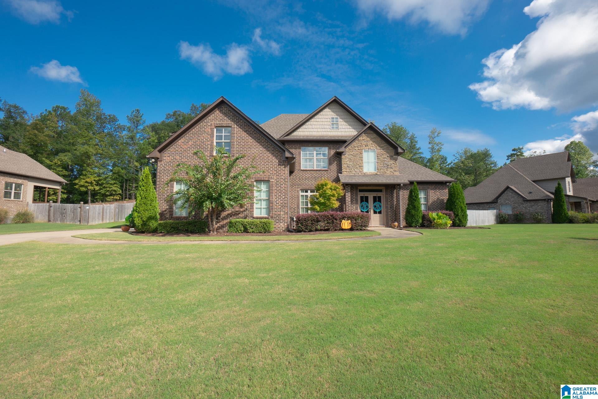 Grey Oaks Ct, Pelham, AL 35124