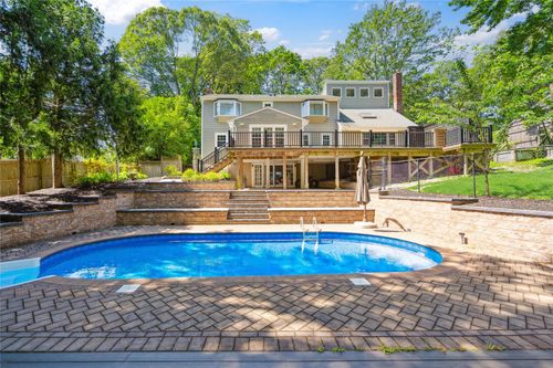 112 Wilson Dr, Port Jefferson, NY, 11777-2045 | Card Image