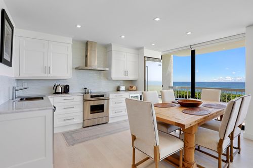 202s-3300 S Ocean 202 S Boulevard, Palm Beach, FL, 33480 | Card Image