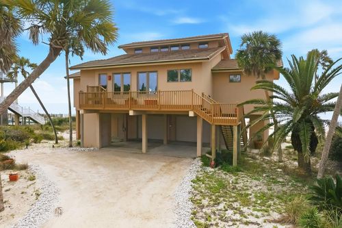 2124 Seahorse Ln, Saint George Island, FL, 32328-2111 | Card Image