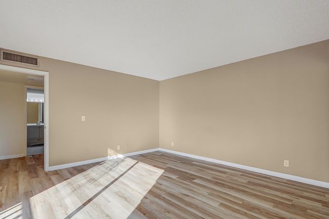 APT-23B - 1458 N Lawnwood Cir, Condo with 2 bedrooms, 3 bathrooms and null parking in Fort Pierce FL | Image 26