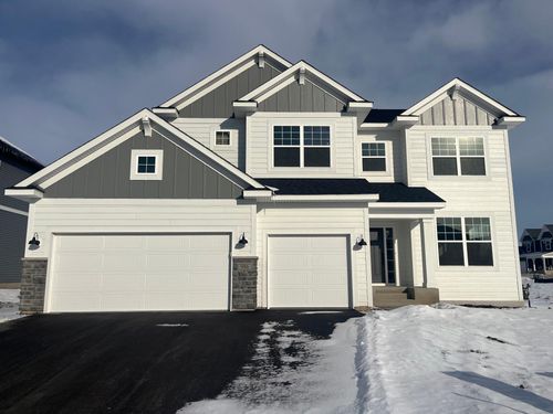 986 Big Woods Dr, Delano, MN, 55328-4404 | Card Image