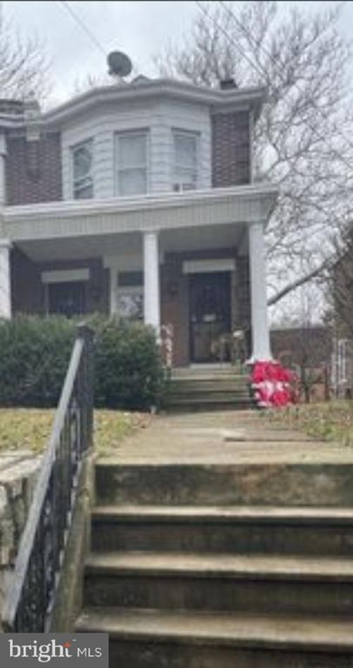 4404 Disston St, PHILADELPHIA, PA, 19135-1818 | Card Image