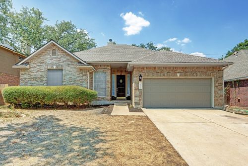 6516 Clairmont Dr, Austin, TX, 78749-3429 | Card Image