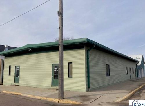 304 Pine St, Nicollet, MN, 56074-2077 | Card Image