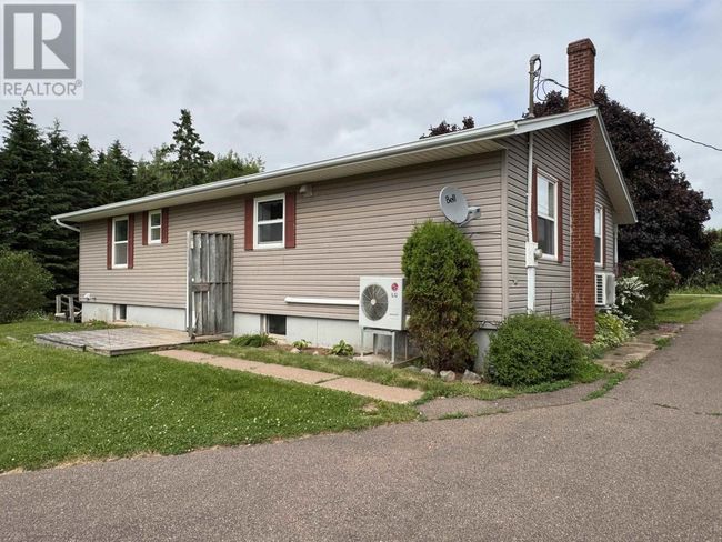 83 Macmurdo Rd, House other with 3 bedrooms, 1 bathrooms and null parking in Summerside PE | Image 27