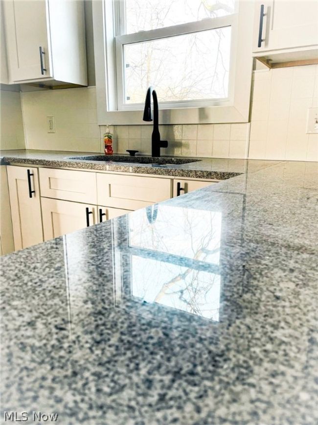 177 E Buckeye Street, Sold in West Salem Zoocasa