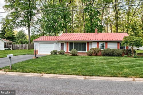 153 W Clearview Avenue, STATE COLLEGE, PA, 16803 | Card Image