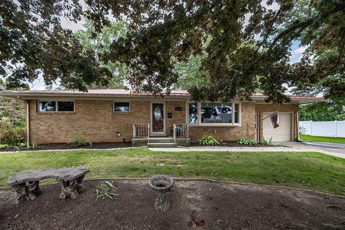2653 Lakeside Dr, Erie, PA, 16511-1251 | Card Image